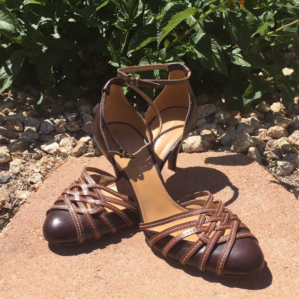 ANTONIO MELANI GLOVE FIT HEELS SIZE 9